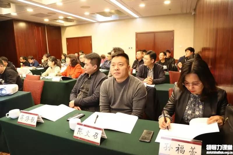 不只是廣告那么簡單”——記北豐商學(xué)院營銷策劃212班三月營銷行為學(xué)